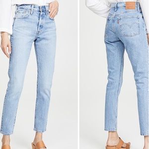 501 Skinny 27x28 light wash